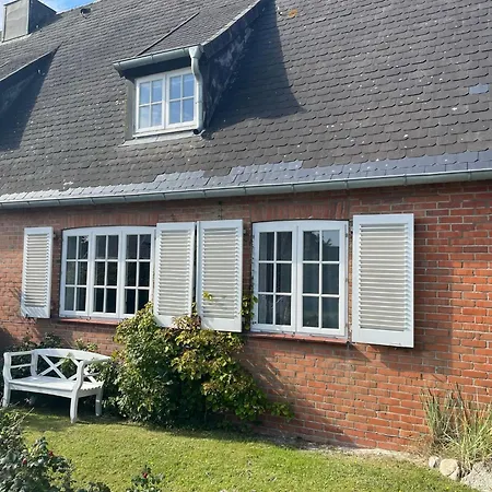 Hus Lepen Wil Holiday home *