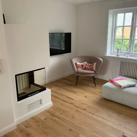 Holiday home Hus Lepen Wil *