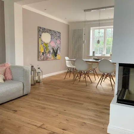 Hus Lepen Wil Holiday home *