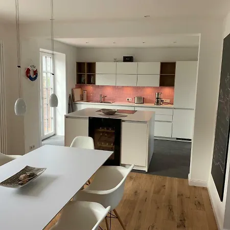 Holiday home Hus Lepen Wil *